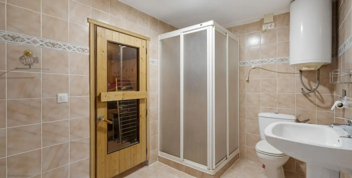 Venta de casa pareada en Calahonda 37