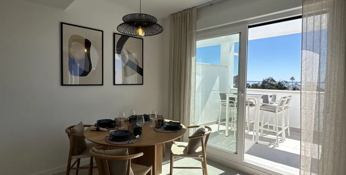 Sale of penthouse in Estepona 7