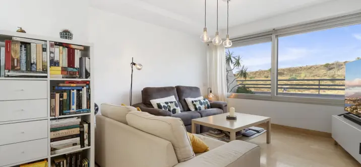 Sale of penthouse duplex in La Cala de Mijas 2