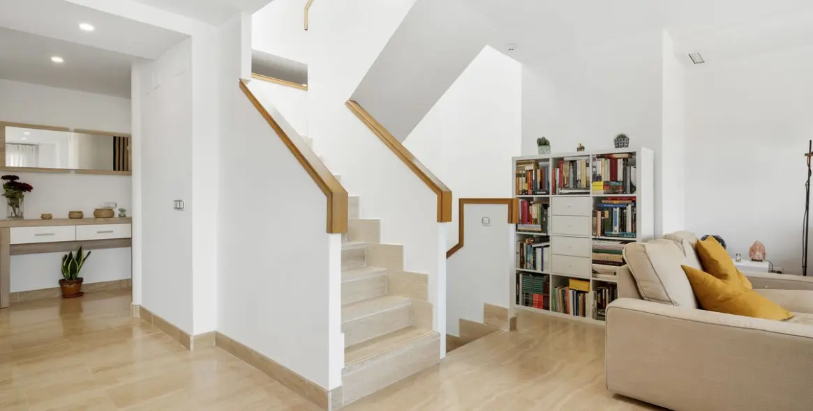 Sale of penthouse duplex in La Cala de Mijas 12