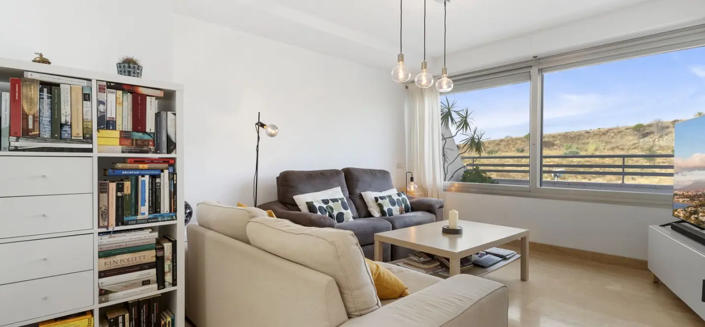 Sale of penthouse duplex in La Cala de Mijas 2