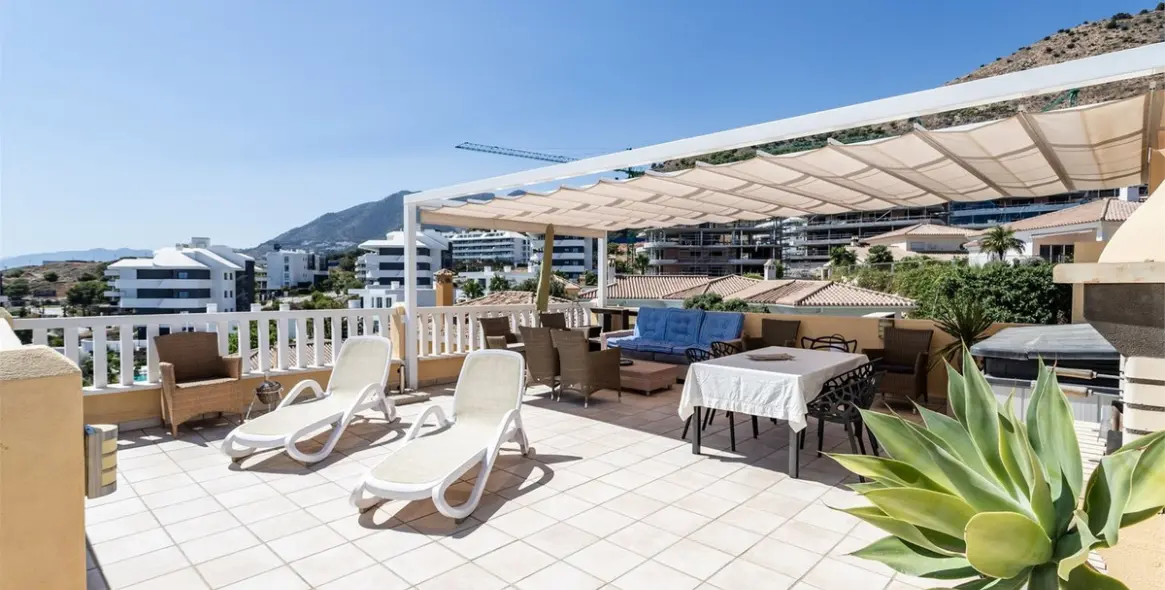 Продажа пентхауса в Higueron 20