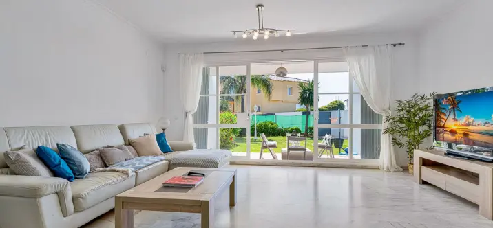 Продажа таунхауса в Calahonda 1