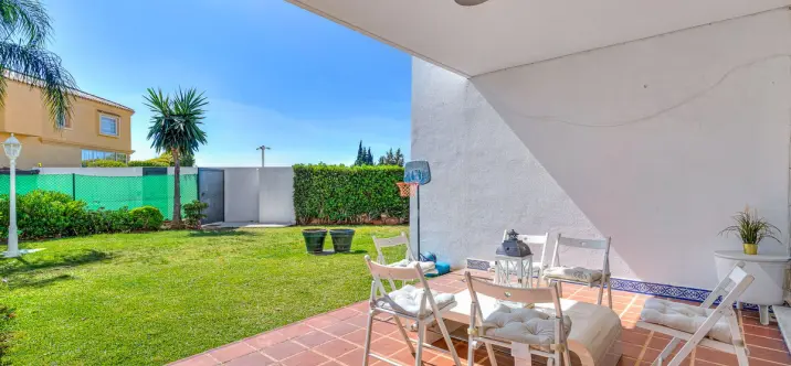 Продажа таунхауса в Calahonda 2