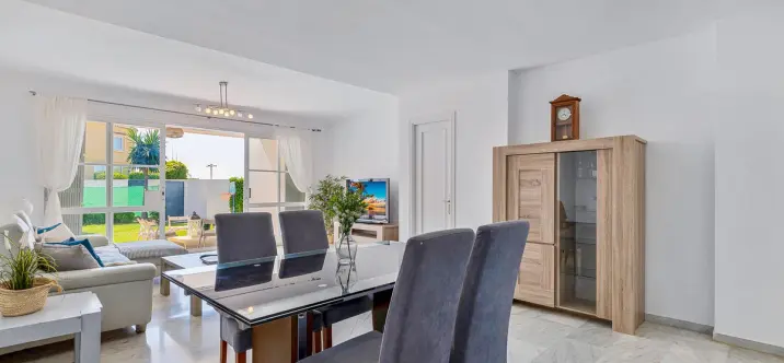 Продажа таунхауса в Calahonda 3