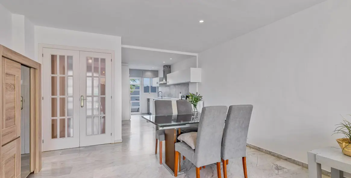 Продажа таунхауса в Calahonda 6