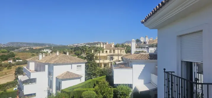 Sale of penthouse in Casares Playa 0