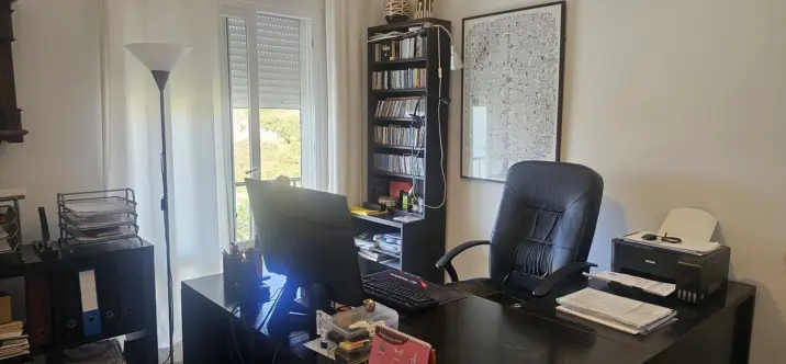 Sale of penthouse in Casares Playa 3