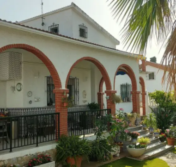 Sale of detached villa in Alhaurín de la Torre