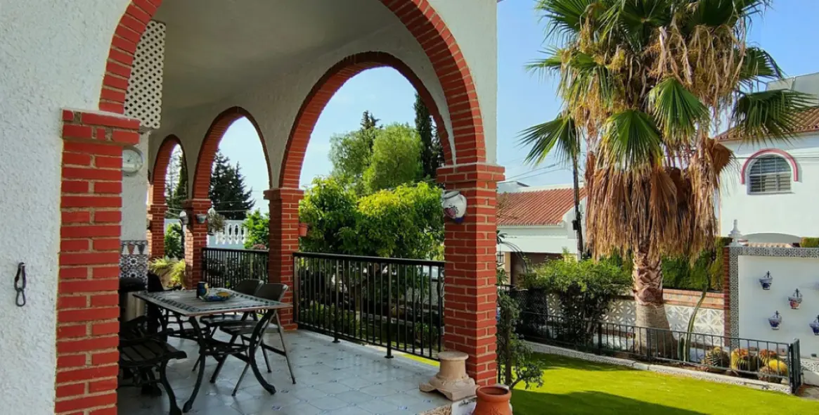 Sale of detached villa in Alhaurín de la Torre 3