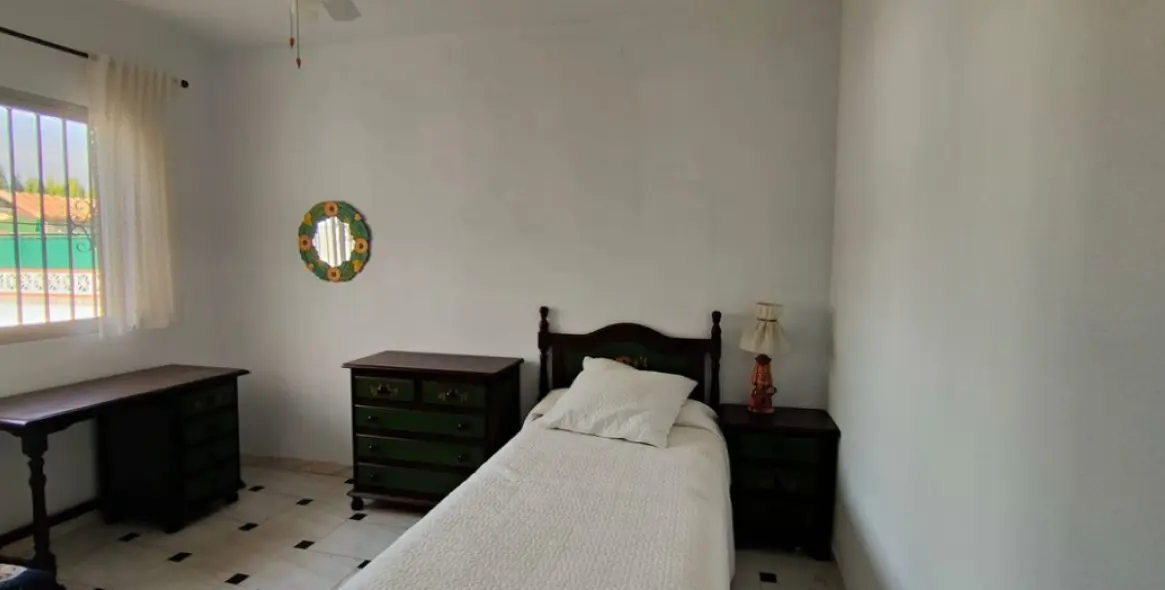 Sale of detached villa in Alhaurín de la Torre 18