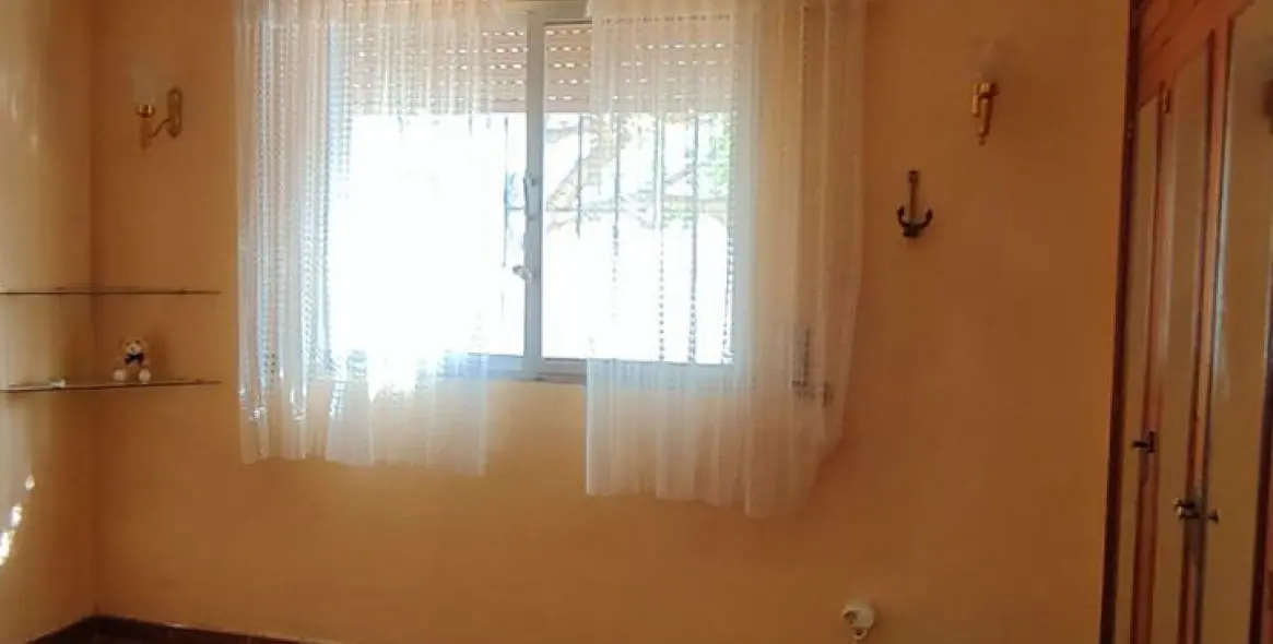 Продажа  отдельно стоящей виллы в Alhaurín de la Torre 45