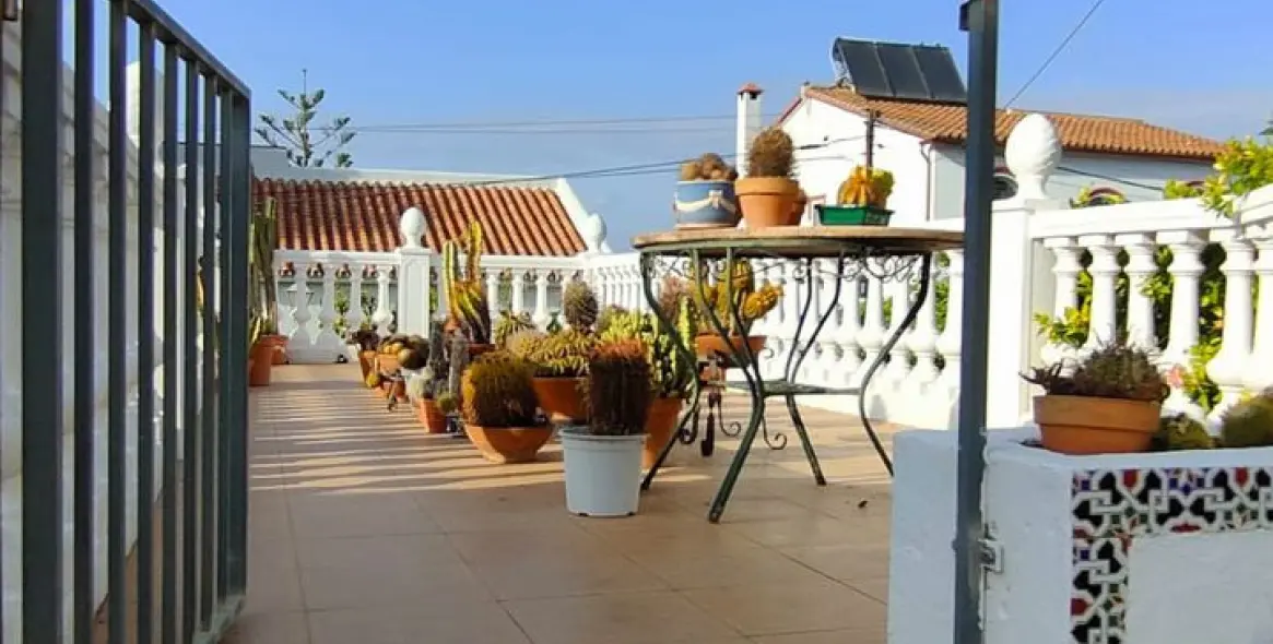 Продажа  отдельно стоящей виллы в Alhaurín de la Torre 47