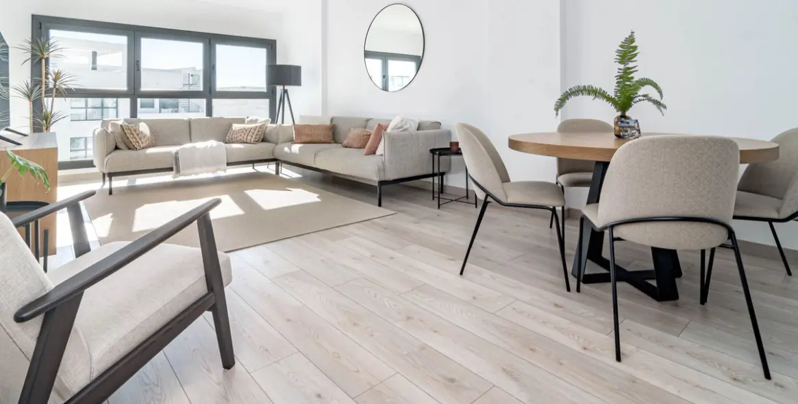 Sale of penthouse in Estepona 12