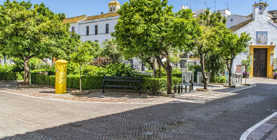 Продажа апартаментов на среднем этаже в Marbella 16