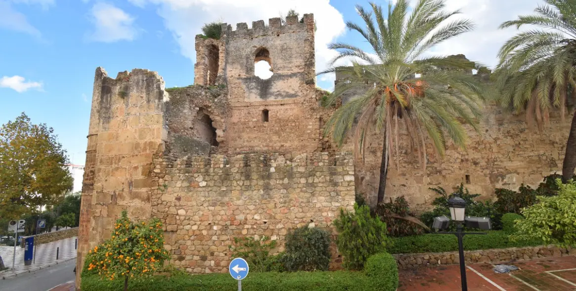 Продажа апартаментов на среднем этаже в Marbella 18