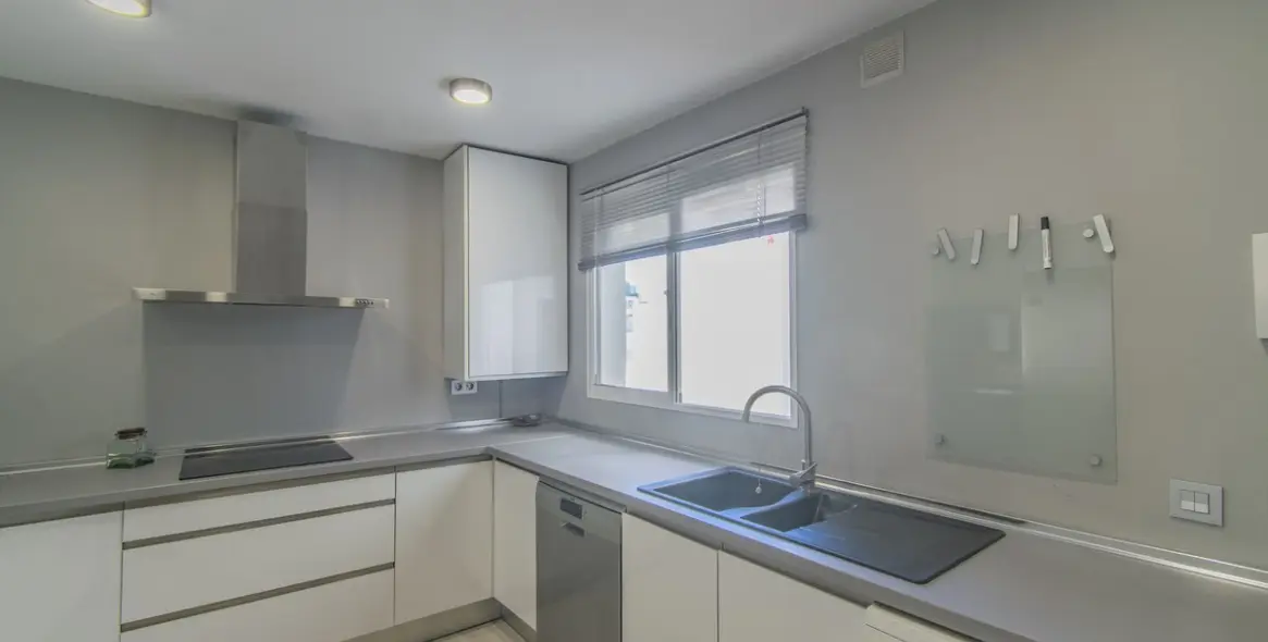 Продажа апартаментов на среднем этаже в Marbella 32