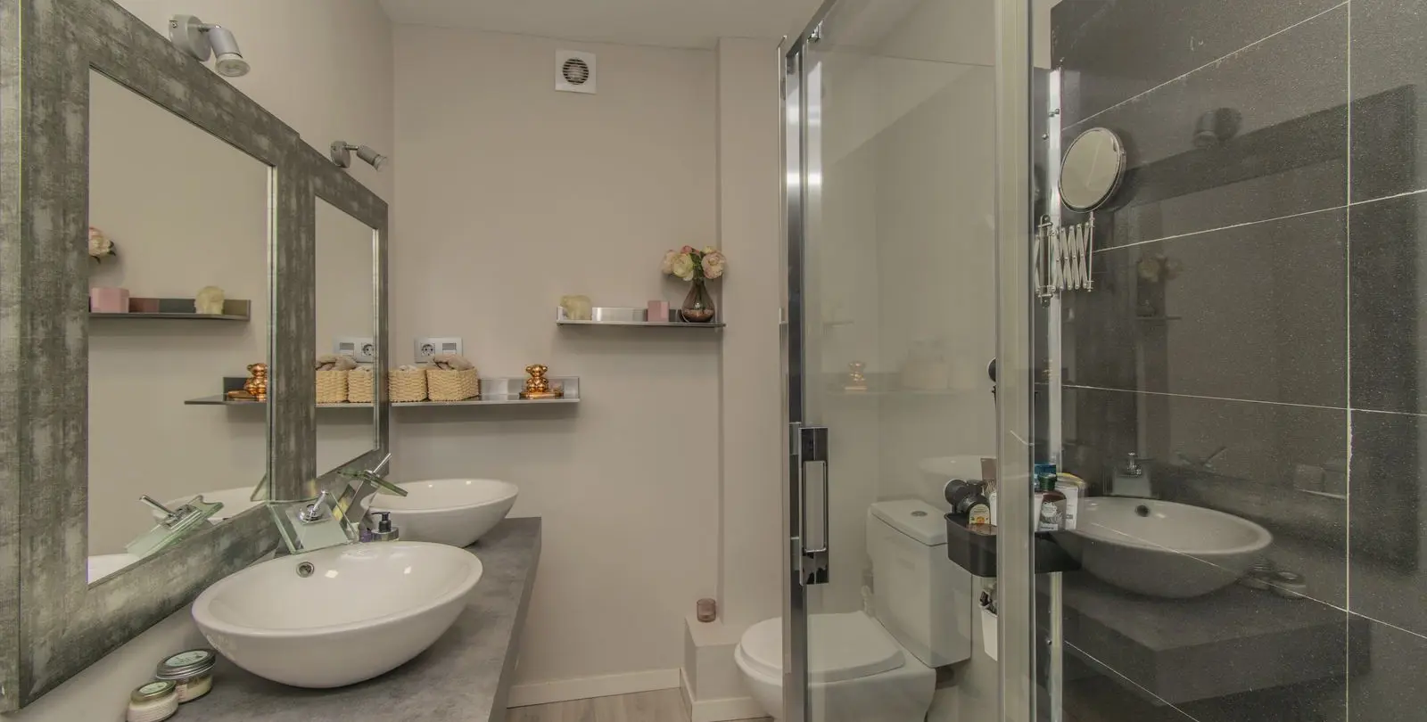 Sale of middle floor apartment in Marbella 10