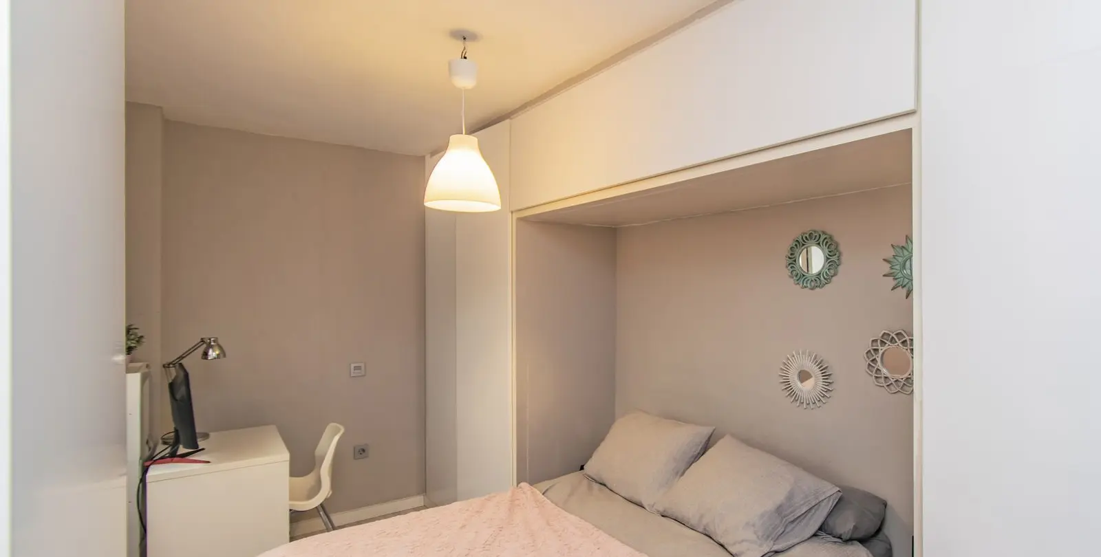 Sale of middle floor apartment in Marbella 12