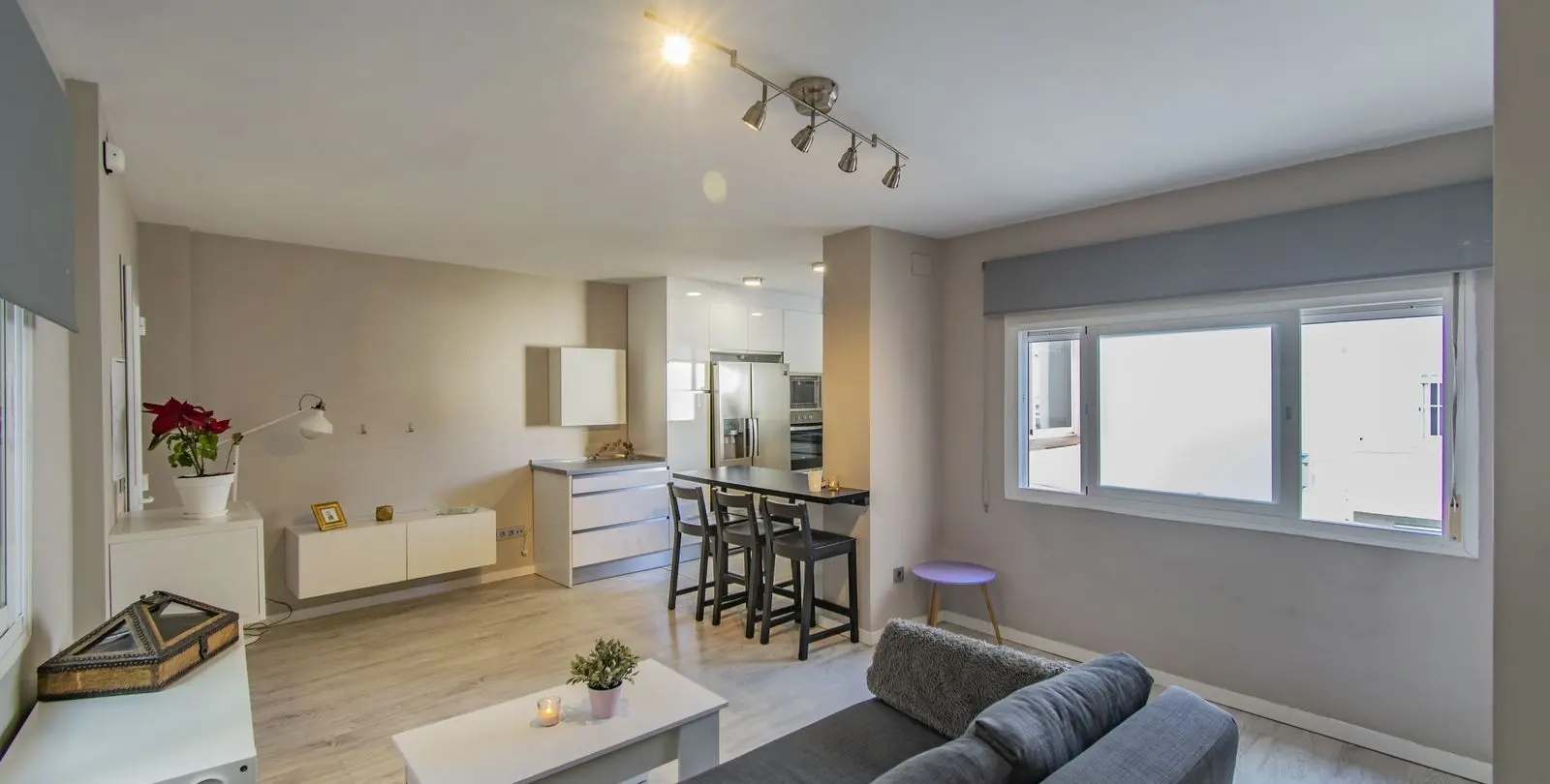 Sale of middle floor apartment in Marbella 29