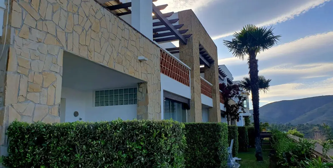 Sale of townhouse in La Cala Golf 24