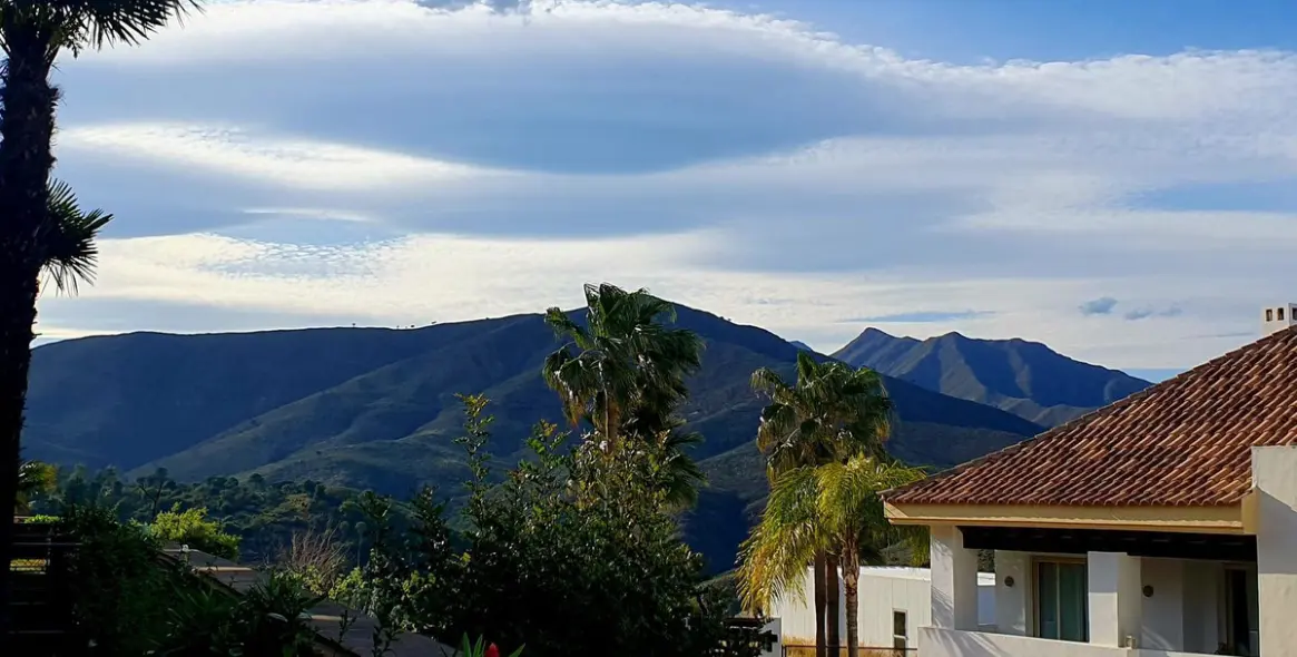 Sale of townhouse in La Cala Golf 26