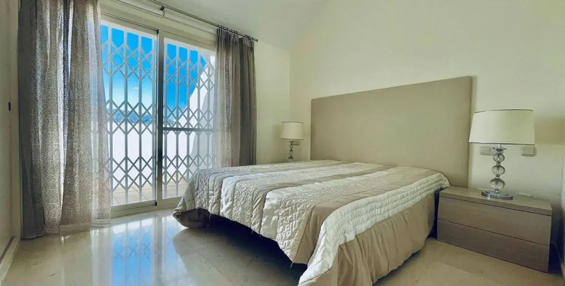 Venta de adosado en La Cala Golf 16