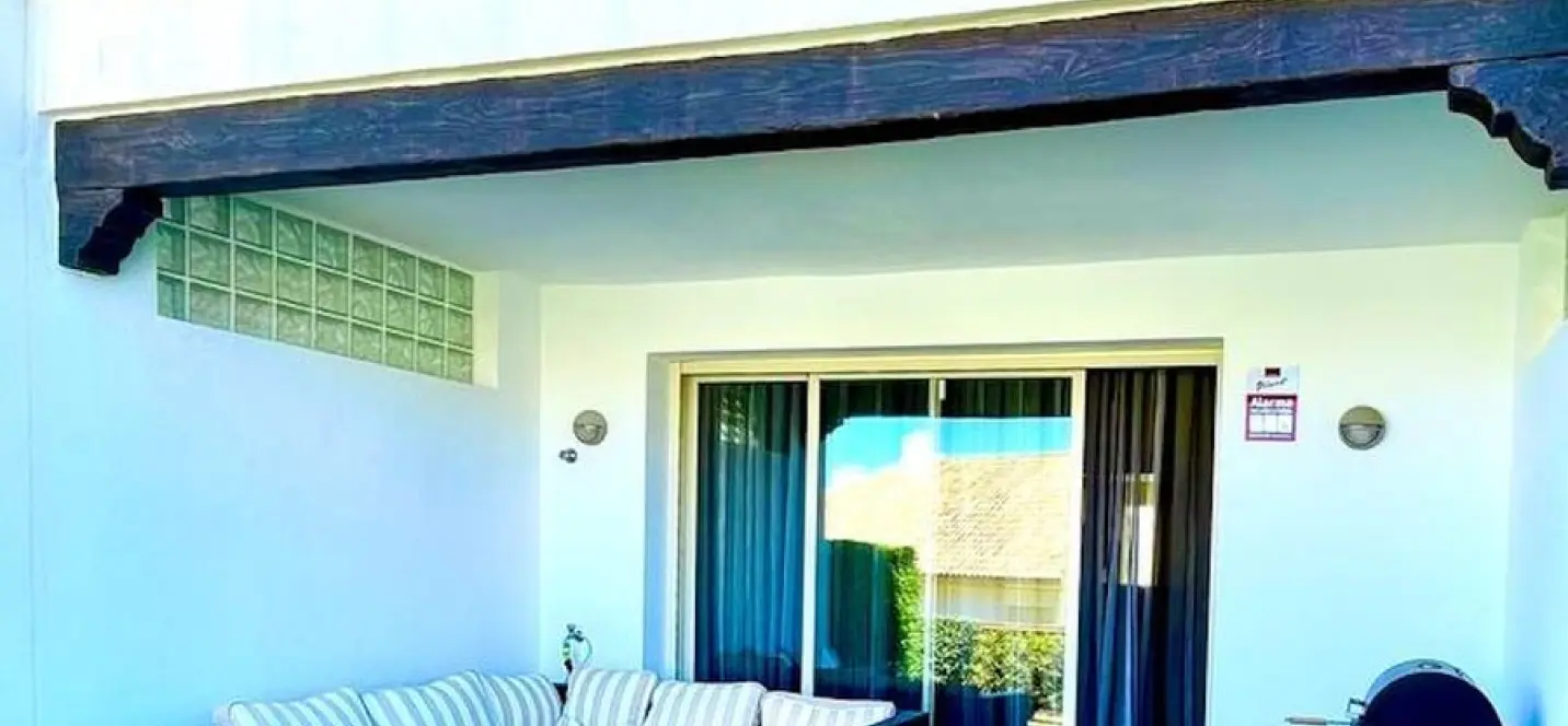 Sale of townhouse in La Cala Golf 1