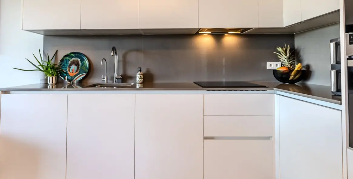 Sale of penthouse in Estepona (district New Golden Mile) 4