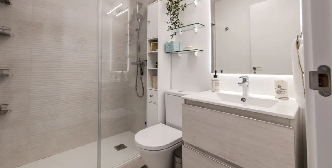 Sale of penthouse in Estepona (district New Golden Mile) 5