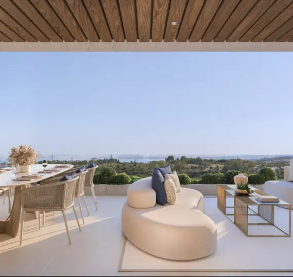 Sale of ground floor apartment in Estepona