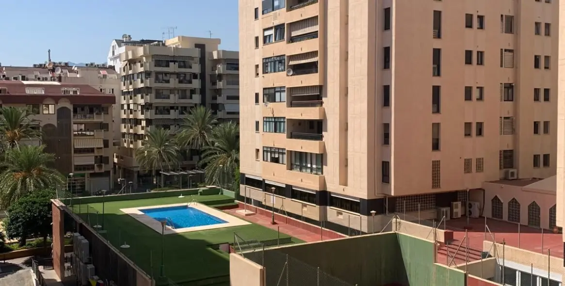 Продажа апартаментов на среднем этаже в Marbella 4