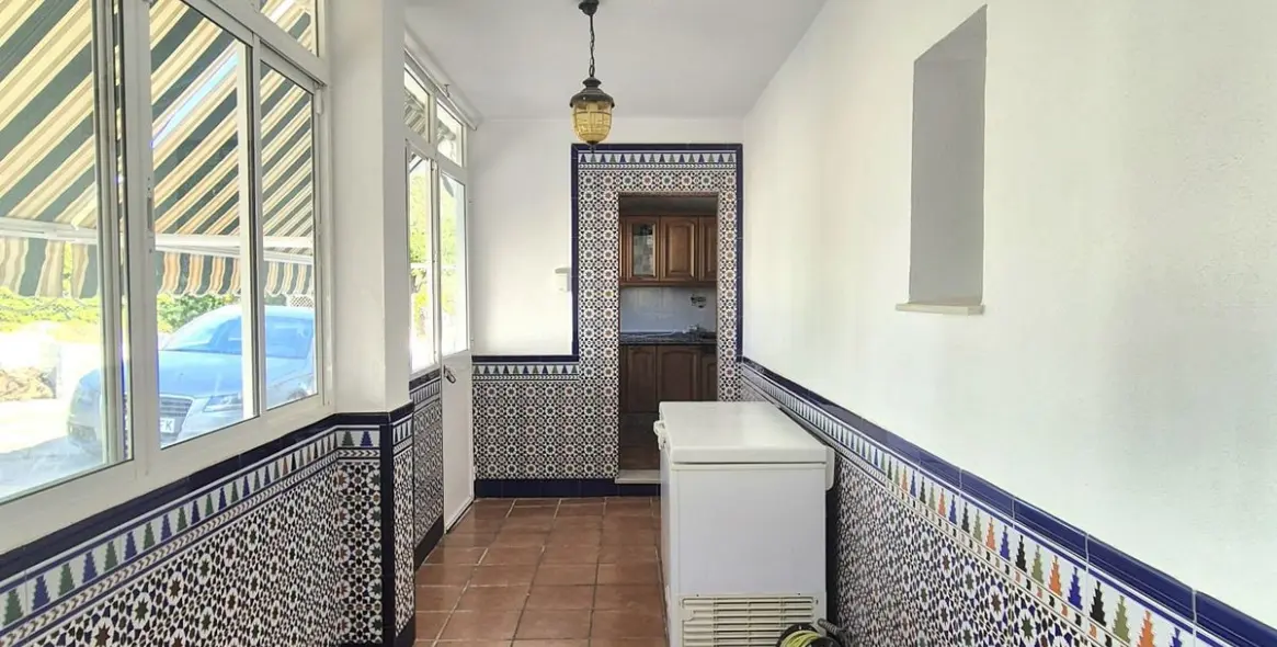 Продажа  отдельно стоящей виллы в Alhaurín de la Torre 15