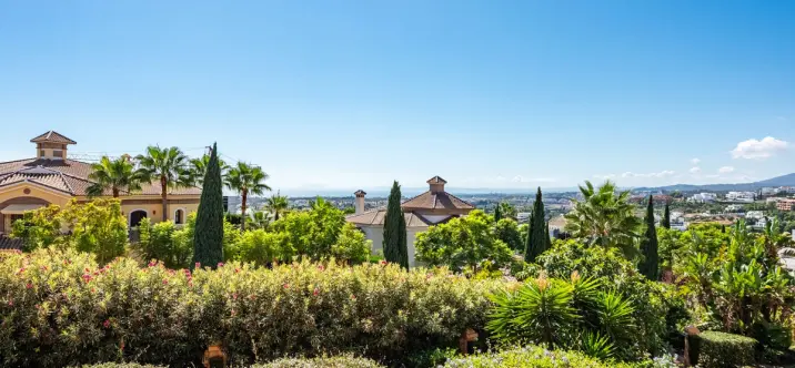 Sale of middle floor apartment in Los Flamingos 1