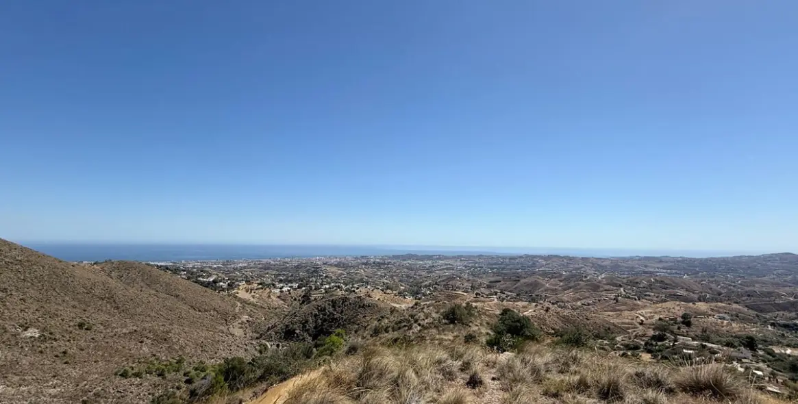 Продажа  жилого участка в Mijas 7