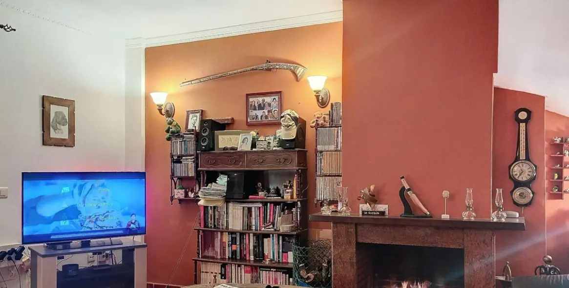 Продажа дома на две семьи в Sierrezuela 6