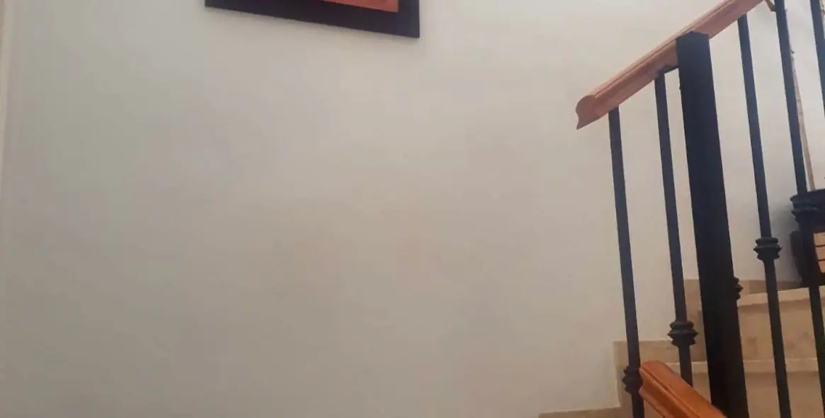 Продажа дома на две семьи в Campanillas 11