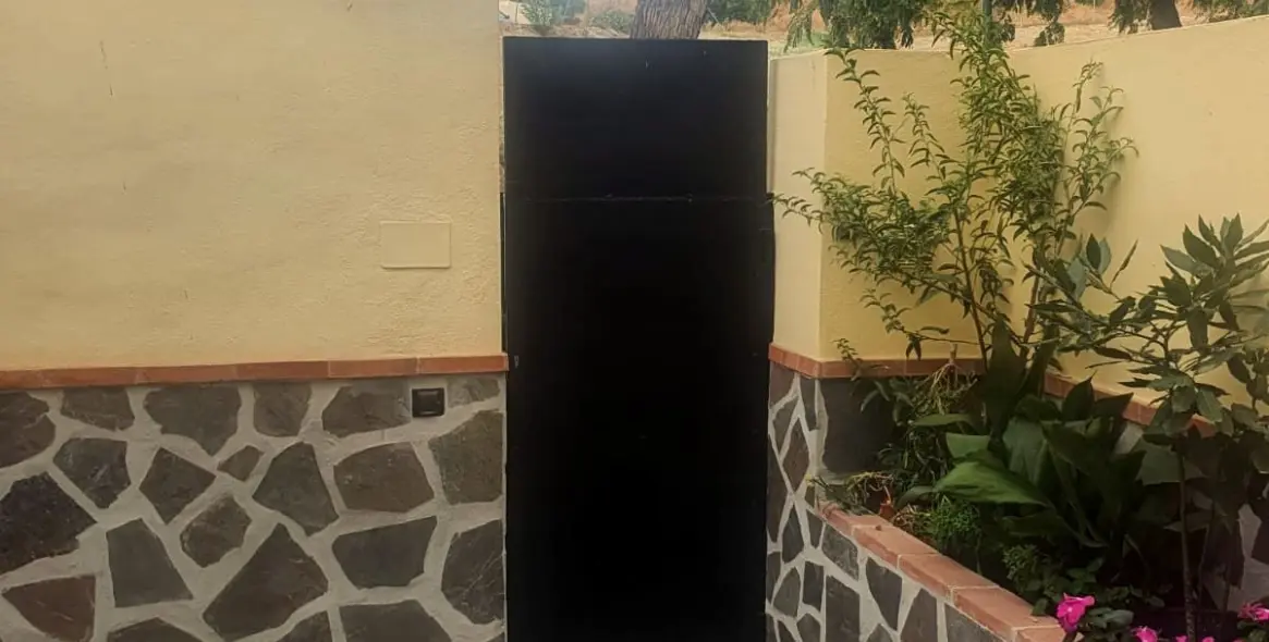 Продажа дома на две семьи в Campanillas 17