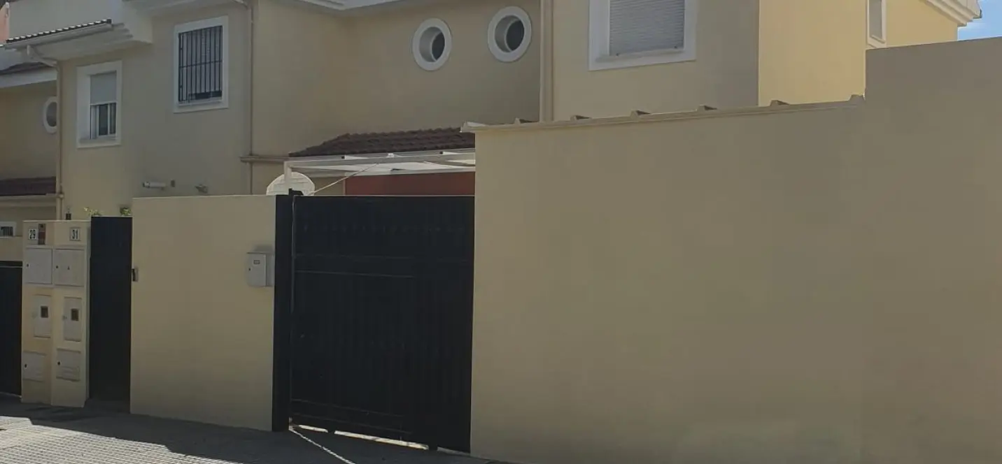 Venta de casa pareada en Campanillas 1