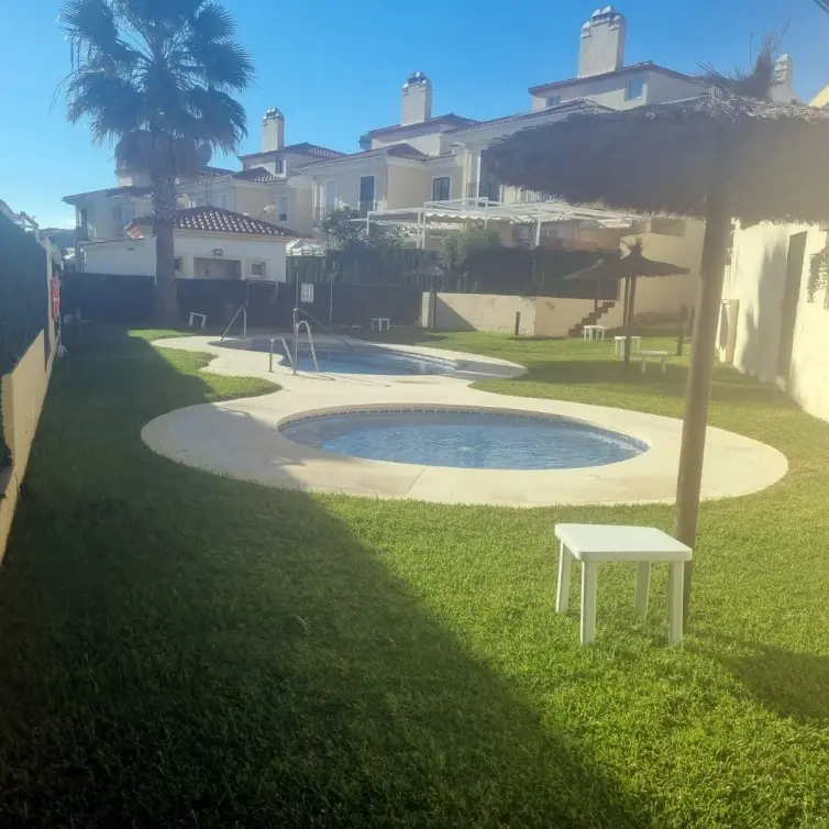 Venta de casa pareada en Campanillas