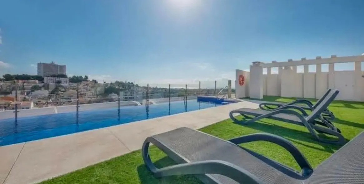 Sale of middle floor apartment in Nueva Andalucía 6