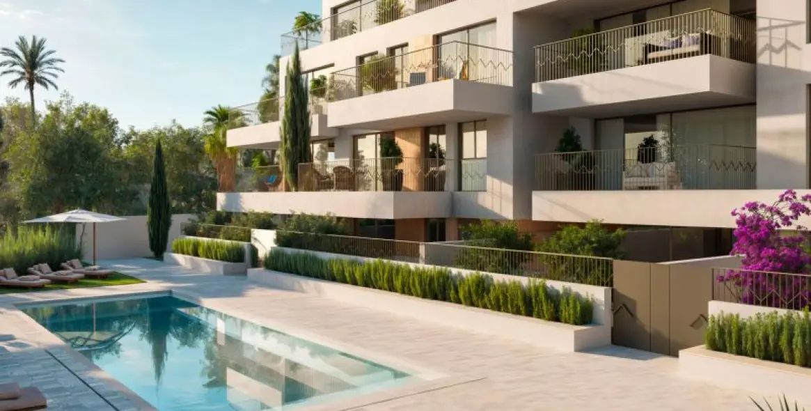 Sale of ground floor apartment in La Carihuela 1