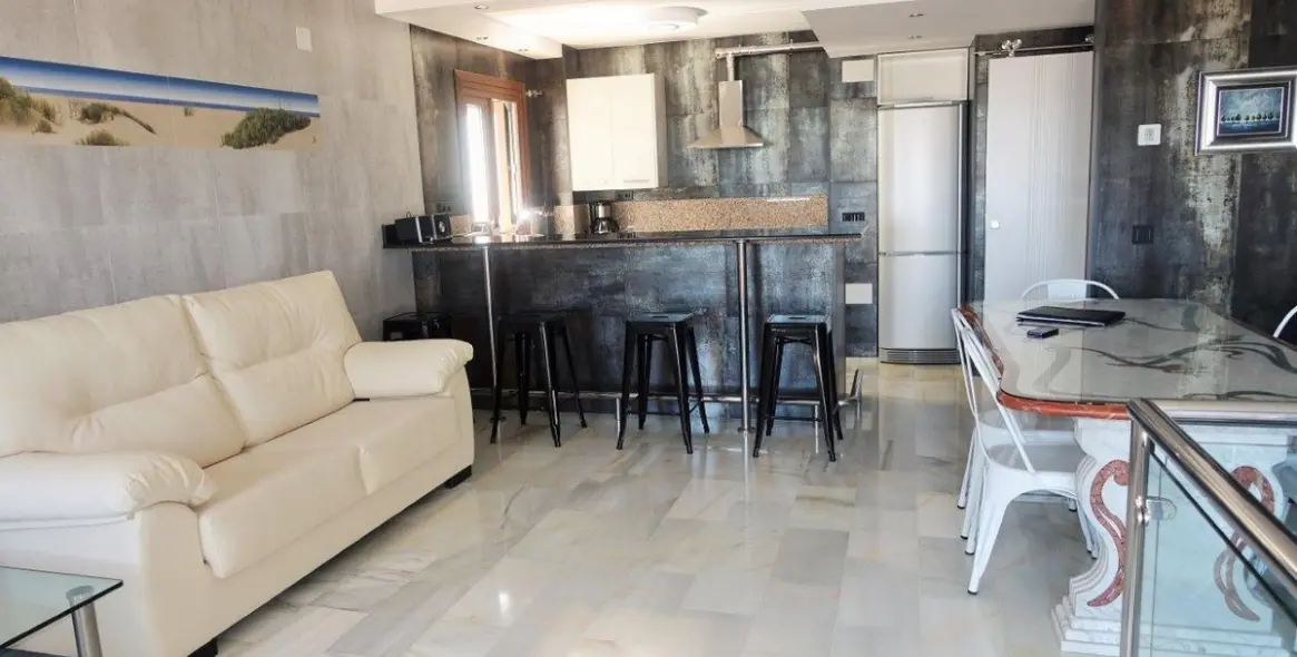 Long-term rent of middle floor apartment in Puerto Banús 5