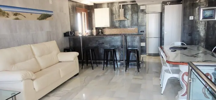 Long-term rent of middle floor apartment in Puerto Banús 4