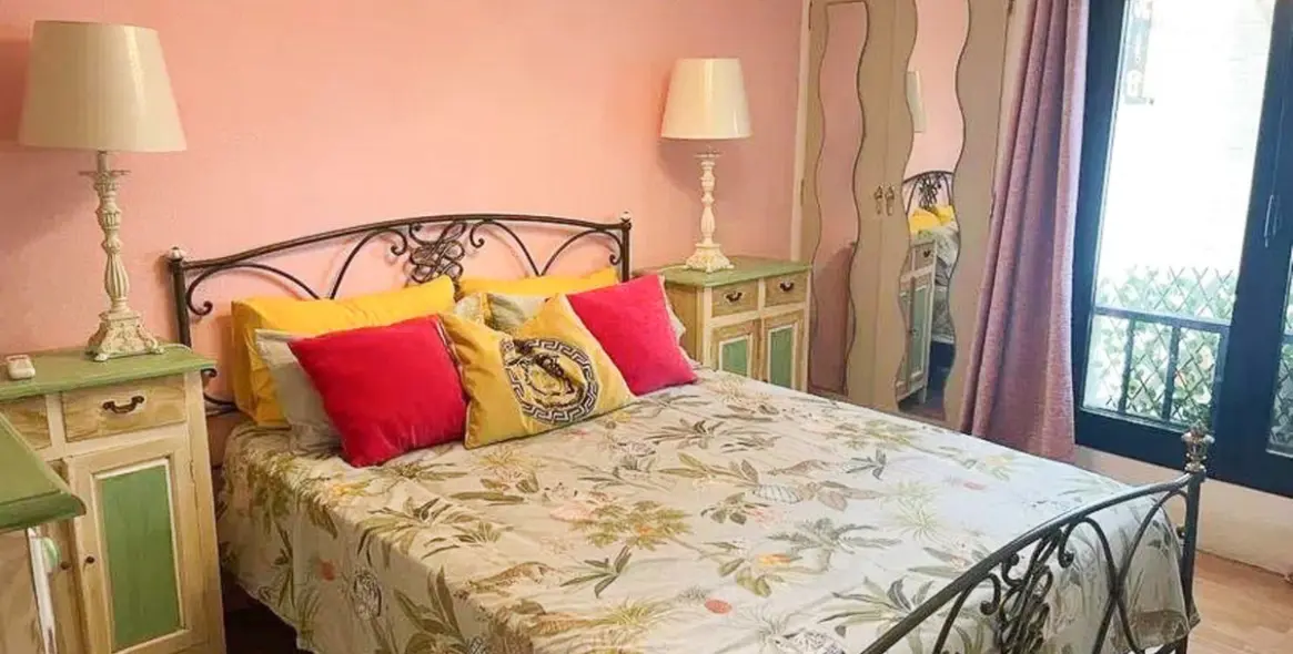 Sale of middle floor apartment in Nueva Andalucía 8