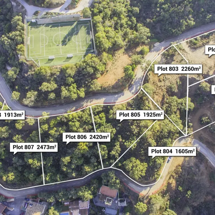 Sale of residential plot in La Mairena