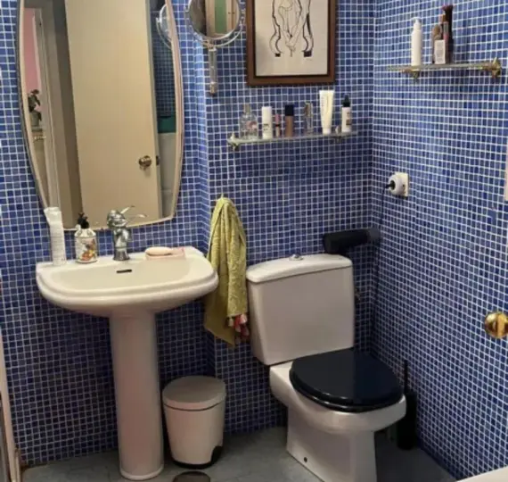 Sale of middle floor apartment in Nueva Andalucía