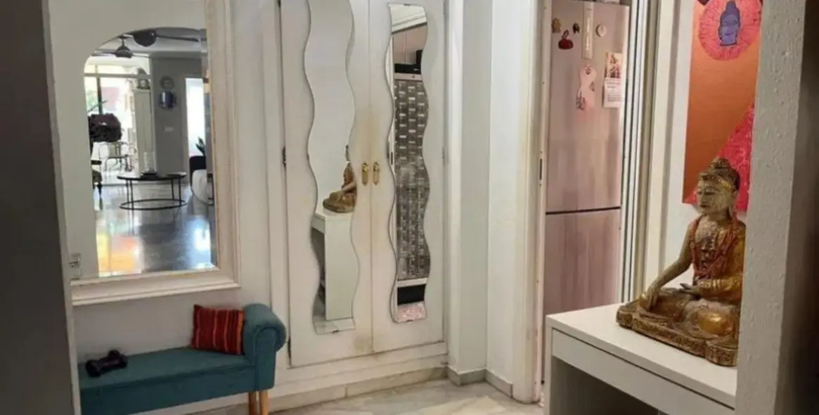 Sale of middle floor apartment in Nueva Andalucía 7