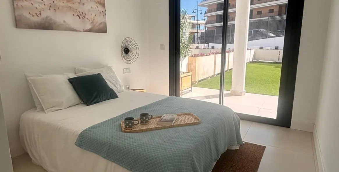 Venta de apartamento en planta baja en Fuengirola 11
