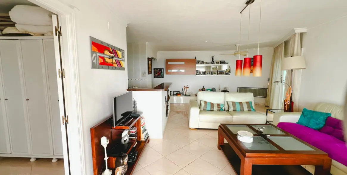 Продажа апартаментов на среднем этаже в La Cala de Mijas 5